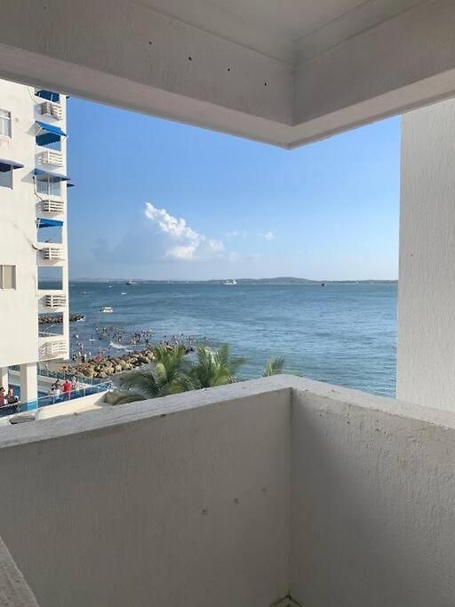 En El Laguito - Cerca Al Mar