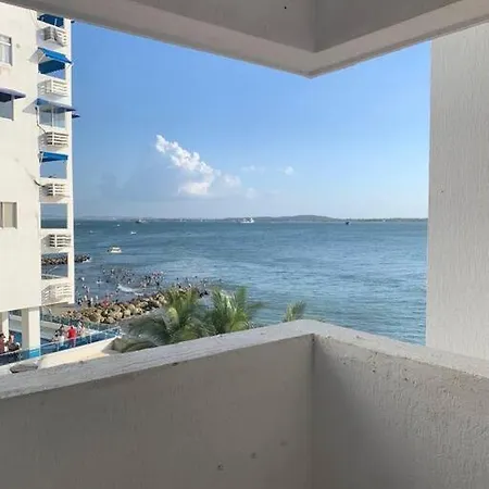 En El Laguito - Cerca Al Mar