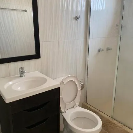 En El Laguito - Cerca Al Mar Apartamento Cartagena